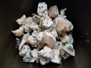 Bleu d'Auvergne coupé en dés