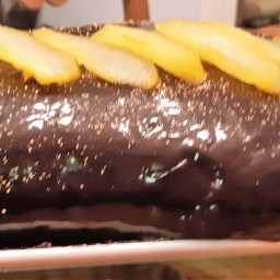 Bûche diplomate au safran, poire et chocolat
