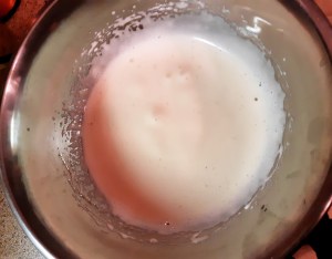 mélange oeuf-sucre blanchi